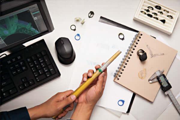 The Art of Custom Jewelry: Designing Your Engagement Ring