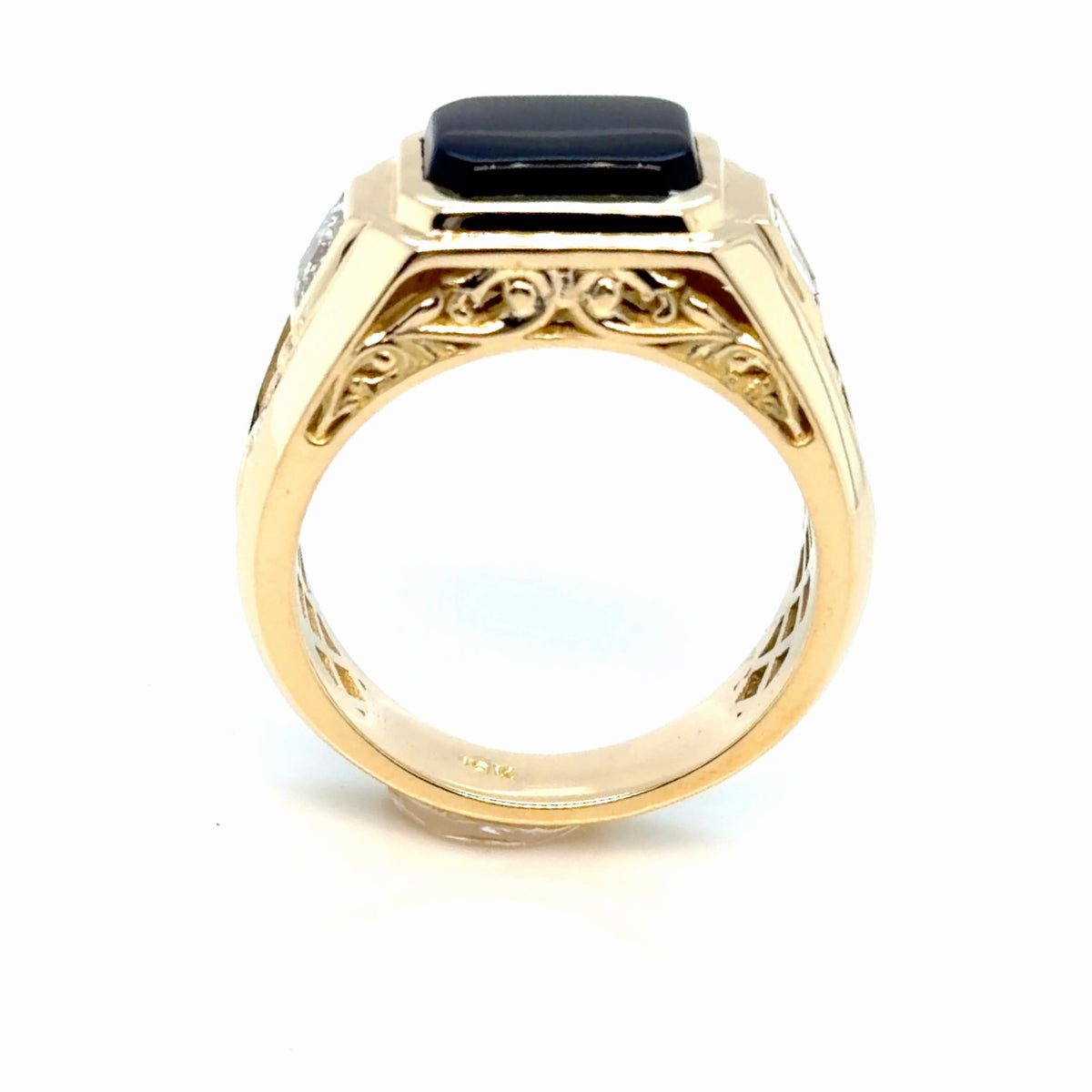 Interior gallery view of the printed model for a men's 18K yellow gold onyx and princess-cut diamond ring, Farsi Jewelers