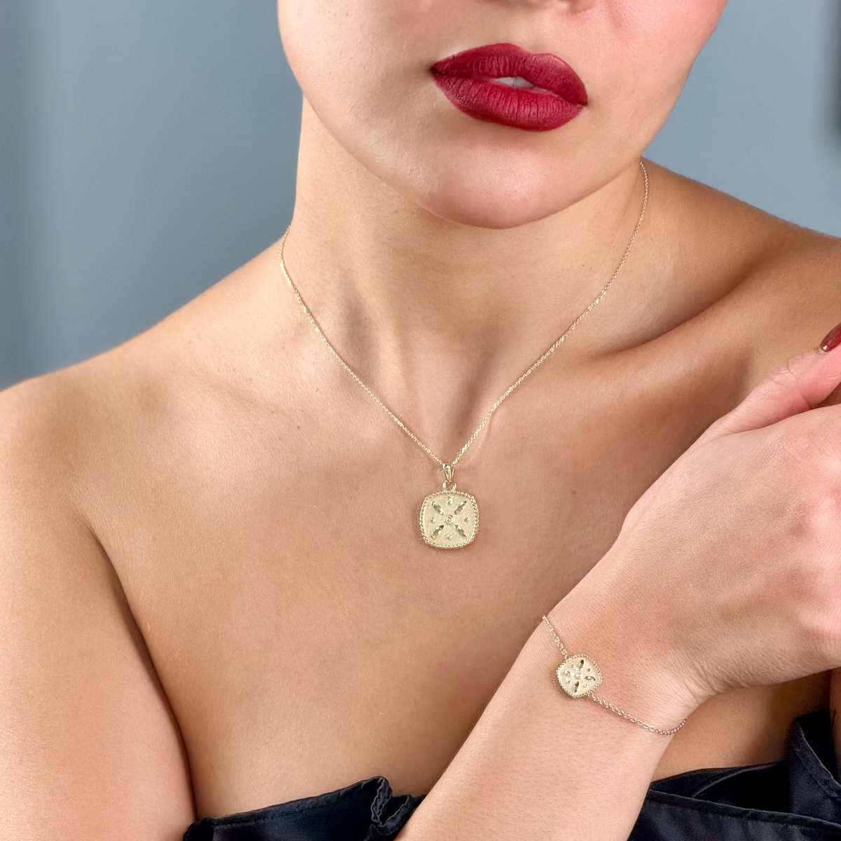 Gold Fashion Jewelry 14K Yellow Gold Derafsh Kaviani Necklace Pendant